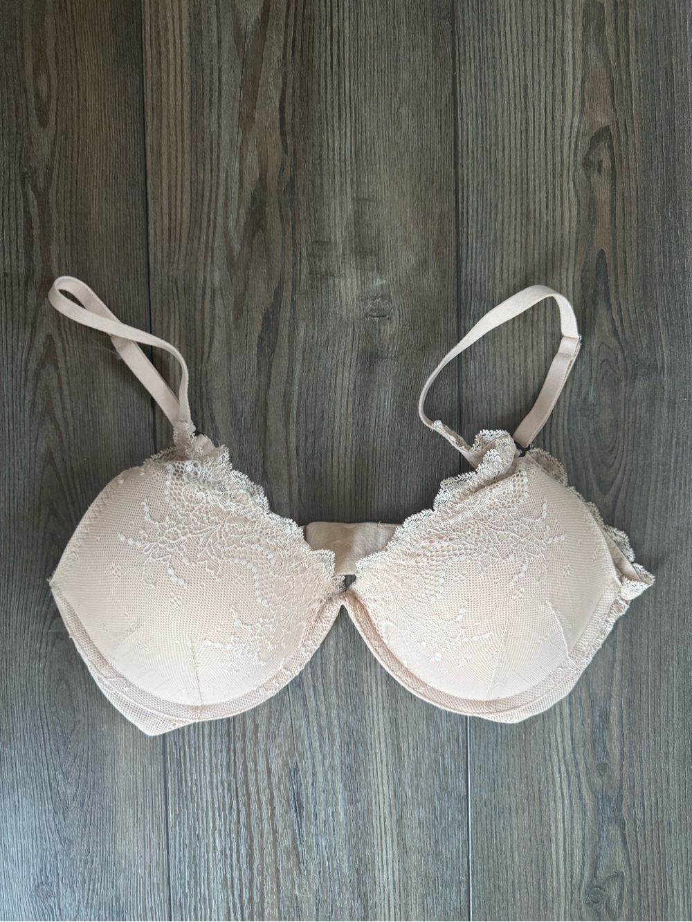 SPANX Lace-Trim Padded Bra - Nude